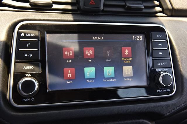Used 2021 Nissan Versa S FWD image 12