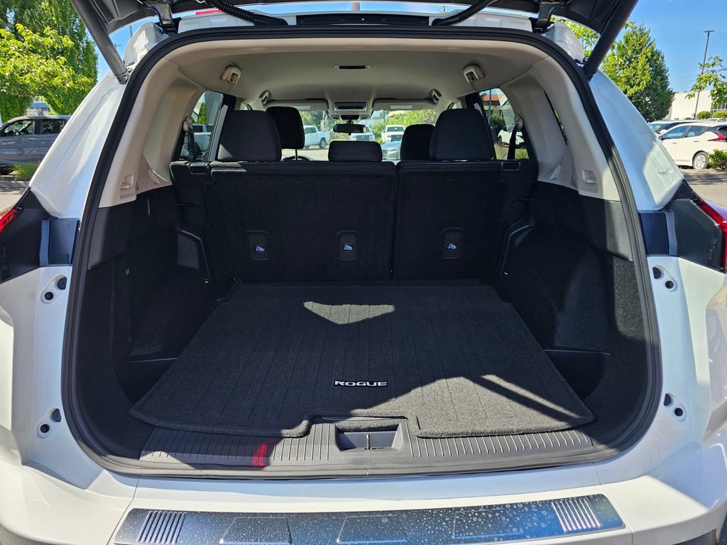 New 2026 Nissan Rogue SV AWD/4WD image 11