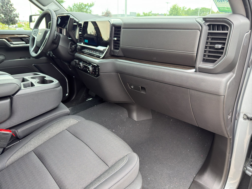 New 2026 Chevrolet Silverado 1500 LT AWD/4WD image 42
