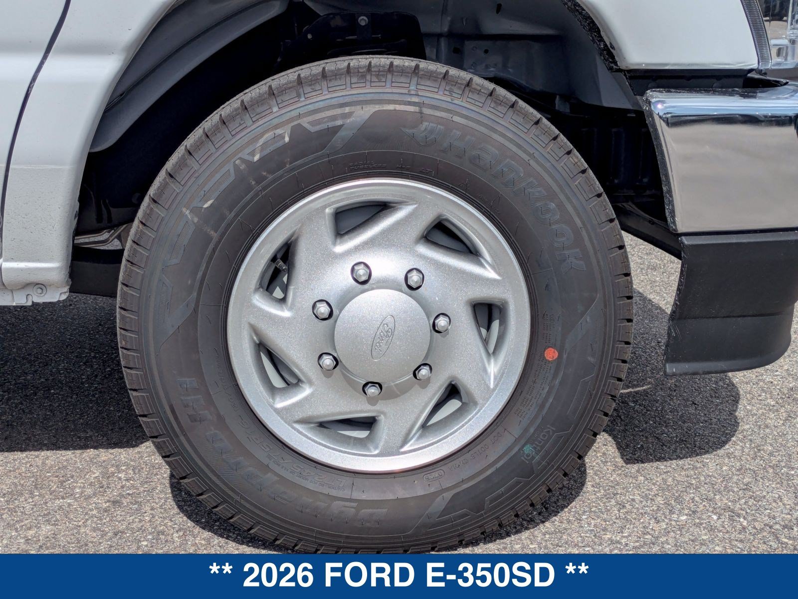 New 2026 Ford E-350 and Econoline 350 Super Duty w/ Power Equipment Group RWD image 13