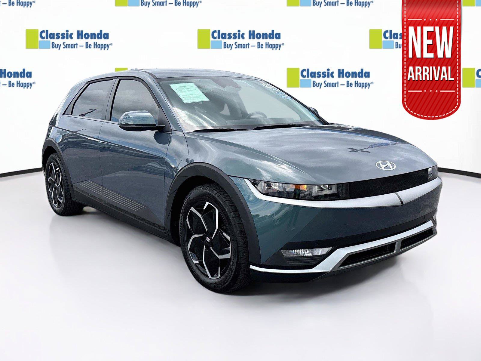 Used 2024 Hyundai Ioniq 5 SEL RWD image 1