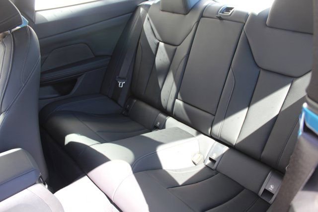 New 2025 BMW 430i xDrive Coupe w/ M Sport Package AWD/4WD image 10