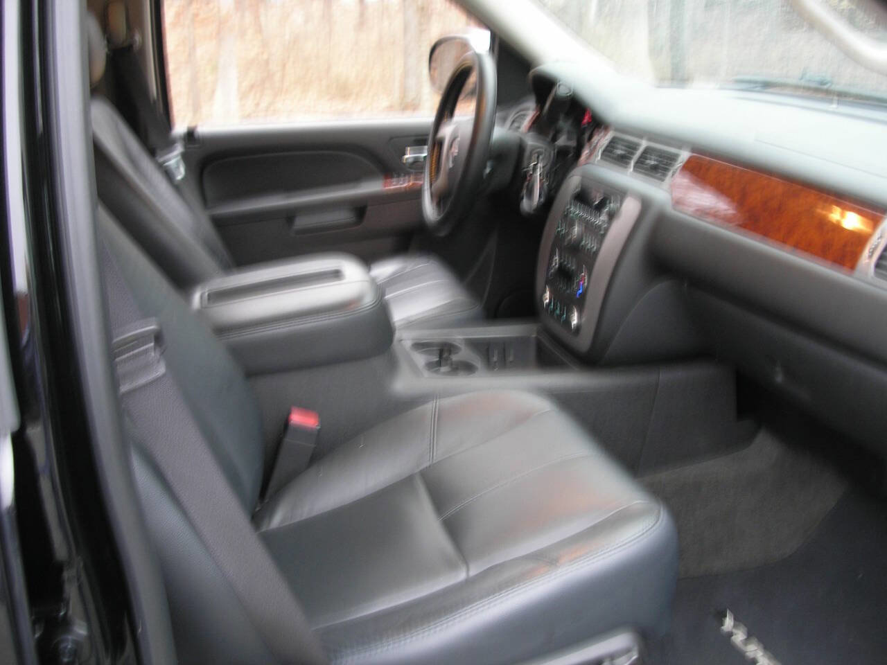 Used 2013 GMC Yukon SLE w/ Convenience Package image 8