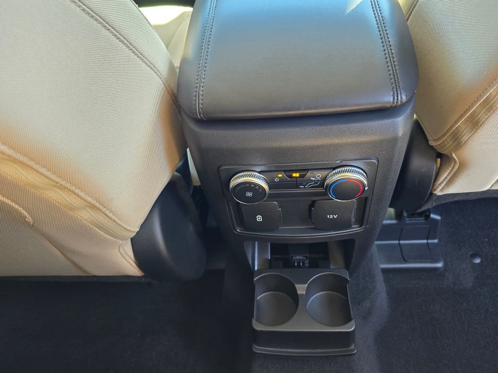 Used 2022 Ford Explorer XLT image 33