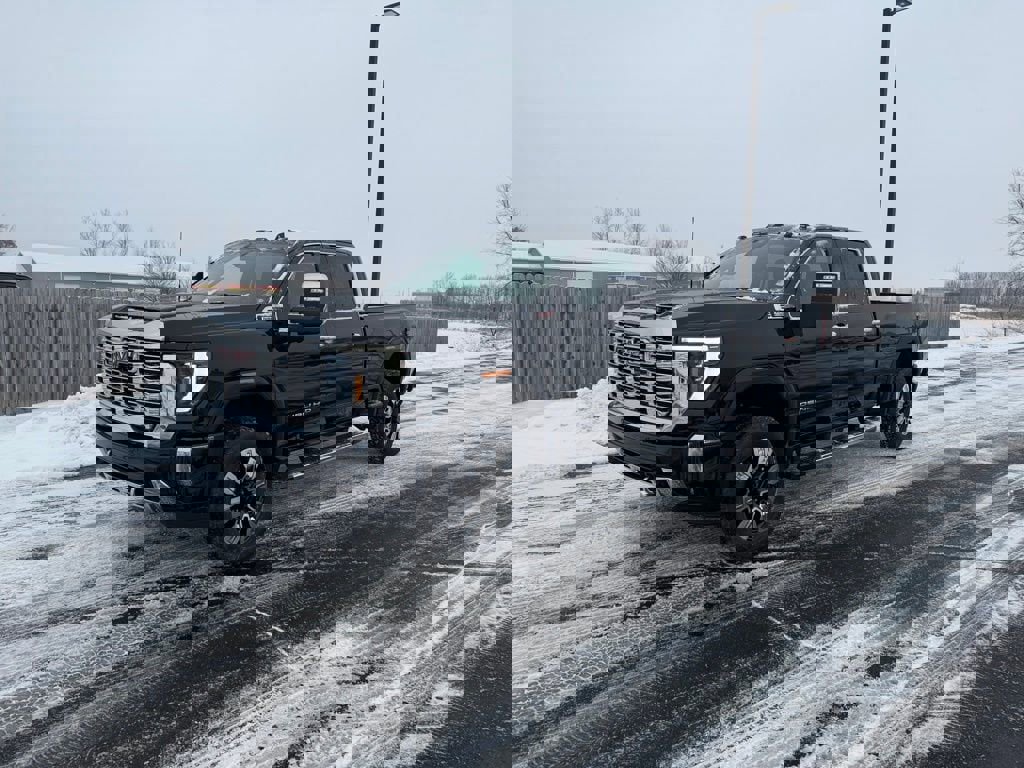 New 2026 GMC Sierra 2500 Denali w/ Denali Reserve Package