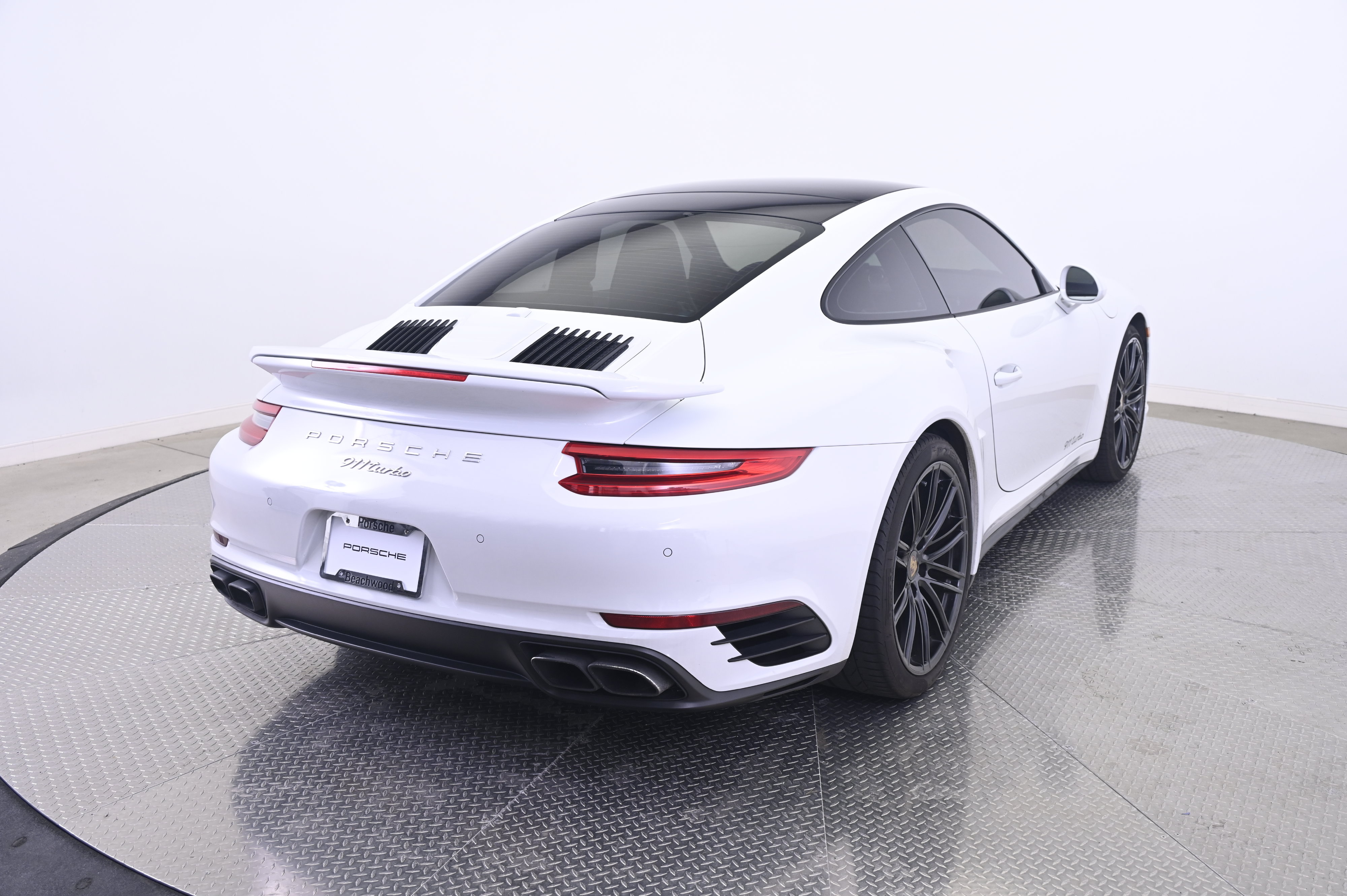 Used 2017 Porsche 911 Turbo AWD/4WD image 7