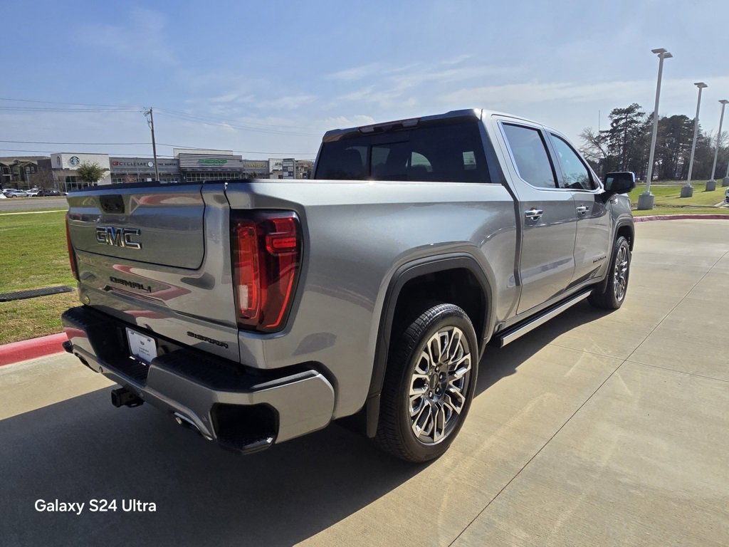 Used 2024 GMC Sierra 1500 Denali Ultimate image 4