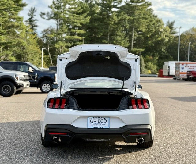 New 2025 Ford Mustang Coupe image 6