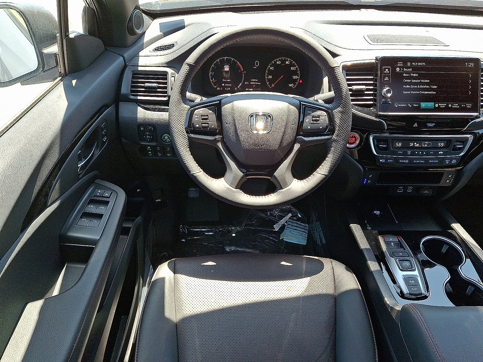 New 2026 Honda Ridgeline Black Edition image 9