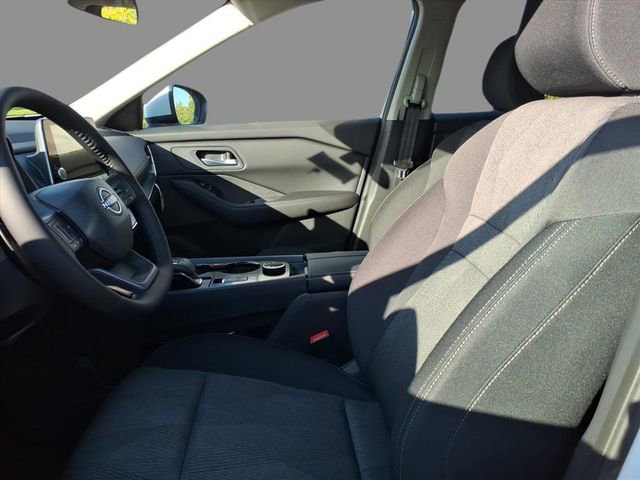 New 2026 Nissan Rogue SV image 5