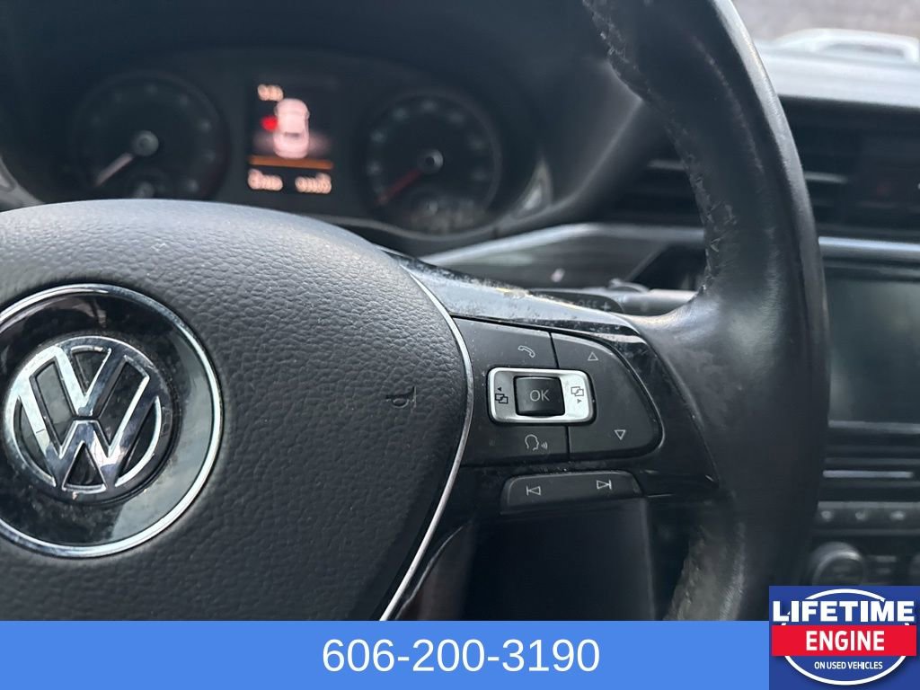 Used 2021 Volkswagen Passat 2.0T R-Line image 15