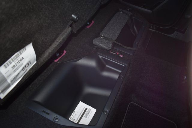 New 2025 Ford Ranger XLT w/ FX4 Off-Road Package image 36