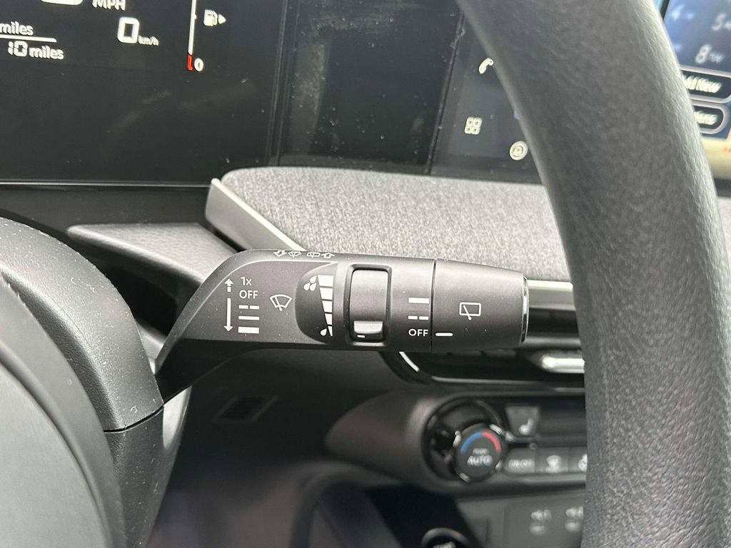 New 2026 Nissan Kicks SV w/ SV Premium Package AWD/4WD image 22