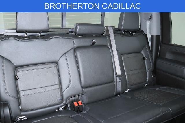 Used 2022 GMC Sierra 3500 Denali AWD/4WD image 23