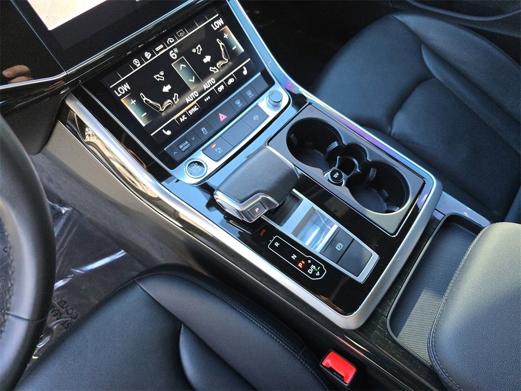 Certified 2023 Audi Q7 2.0T Premium w/ Towing Package image 29
