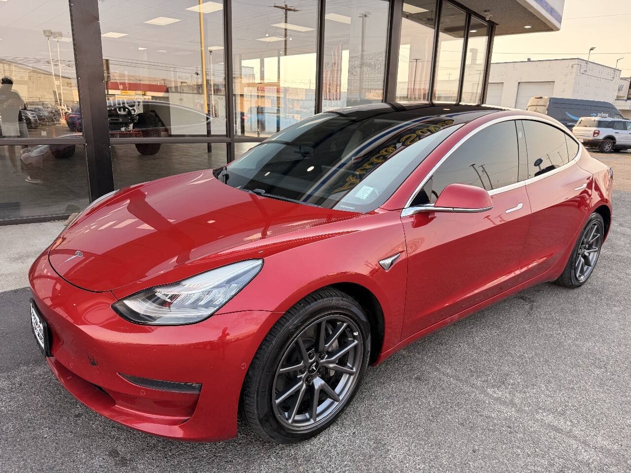 Used 2018 Tesla Model 3 Long Range AWD/4WD image 1