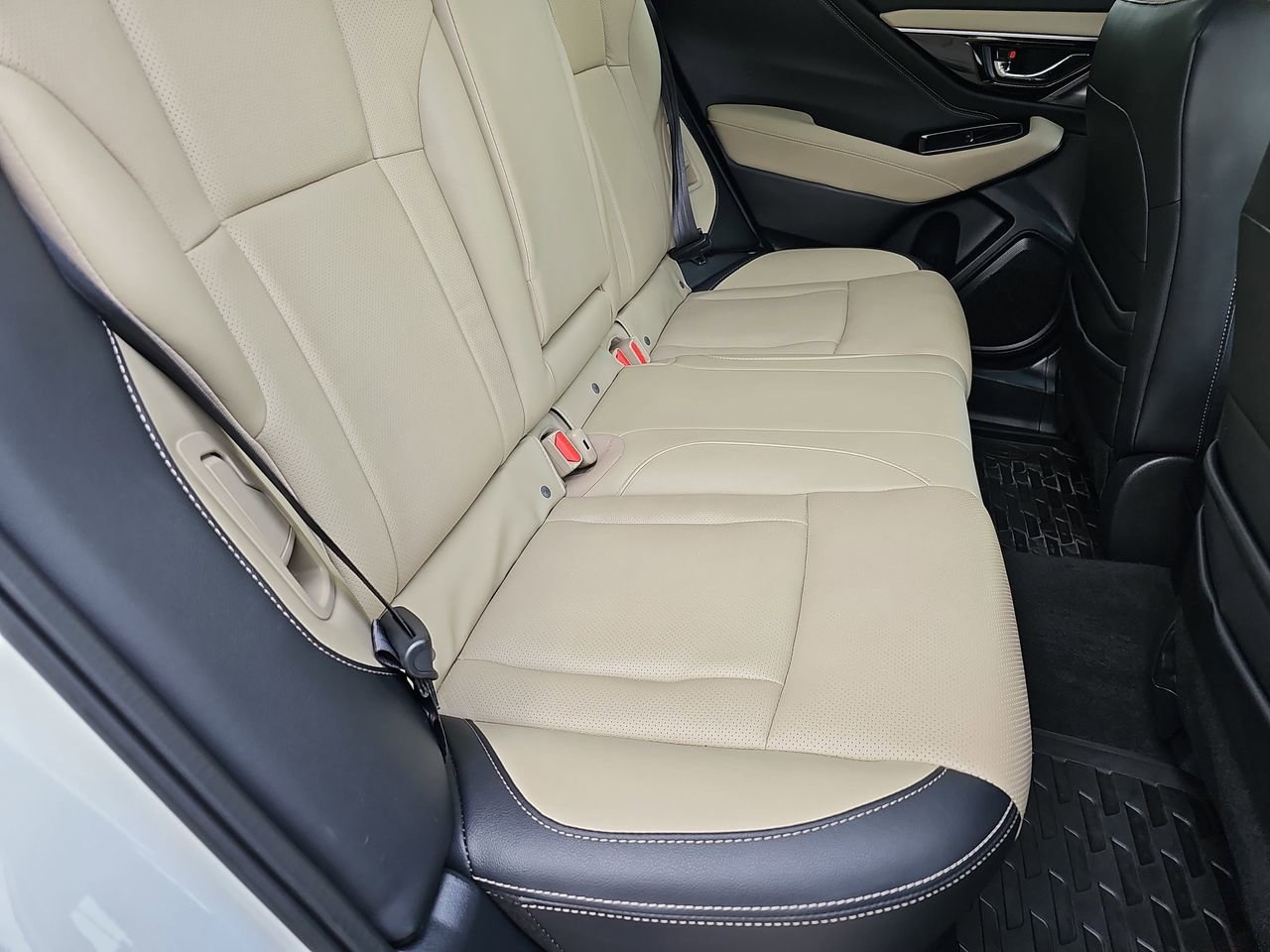 Certified 2023 Subaru Outback Limited w/ Popular Package #2 image 18