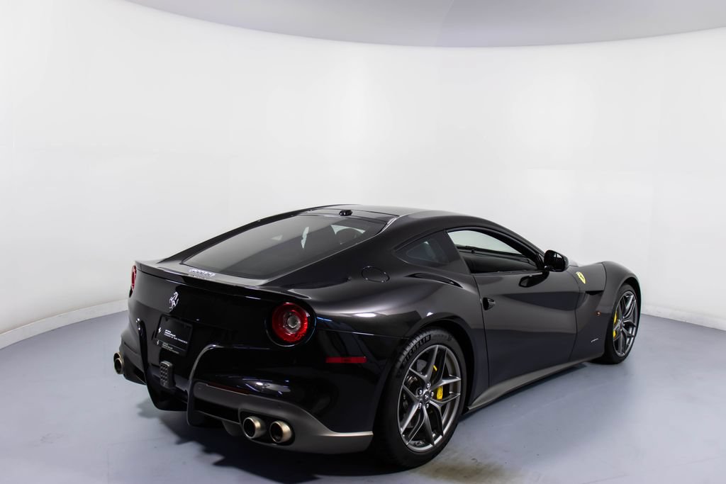 Used 2014 Ferrari F12 Berlinetta RWD image 2