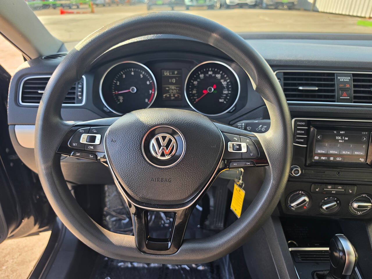 Used 2017 Volkswagen Jetta S w/ Jetta S Cold Weather Package FWD image 37