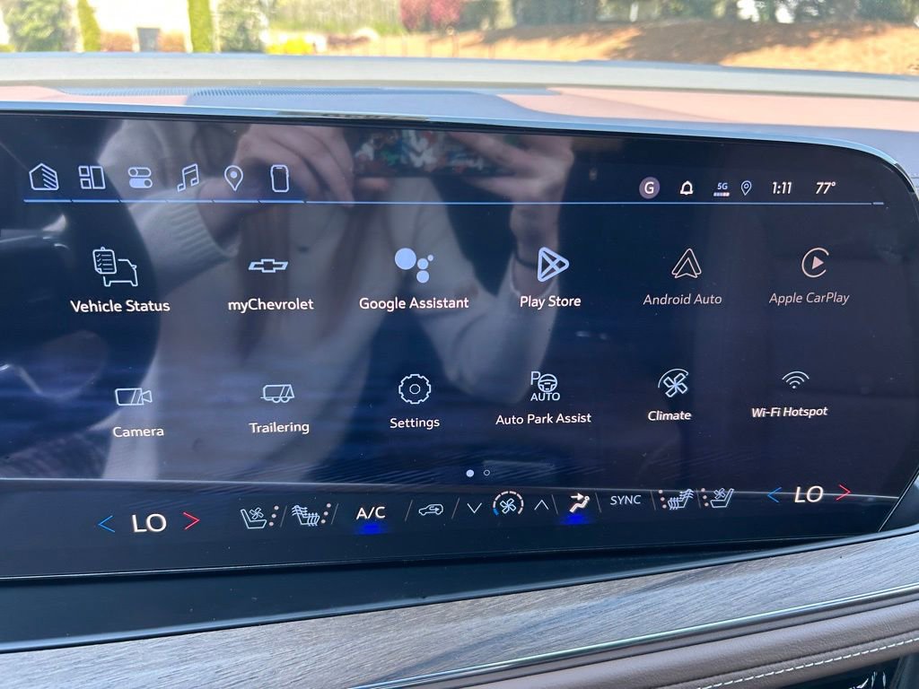 New 2026 Chevrolet Suburban High Country image 30