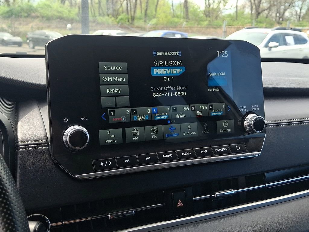 Used 2024 Mitsubishi Outlander SE Black Edition image 18