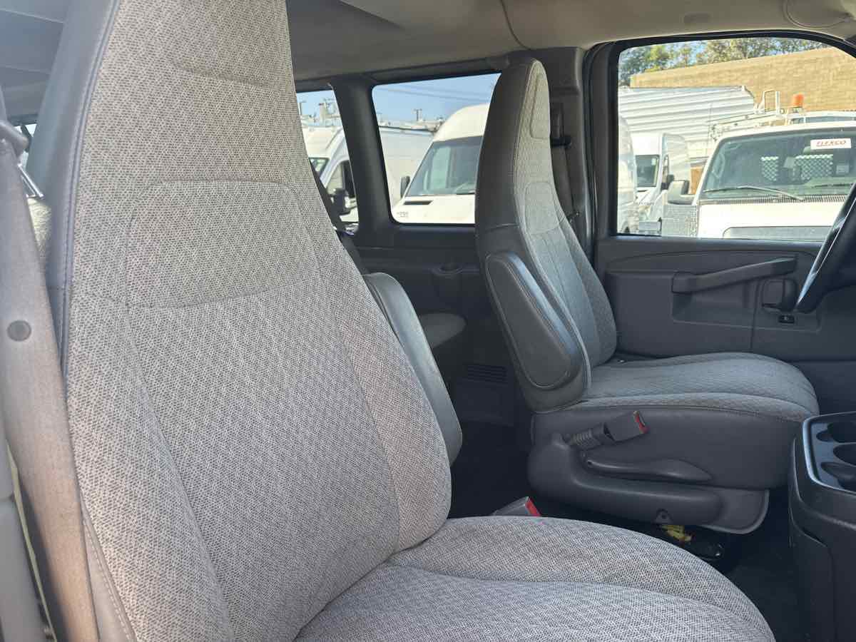 Used 2017 Chevrolet Express 3500 LT w/ LT Preferred Equipment Group image 14