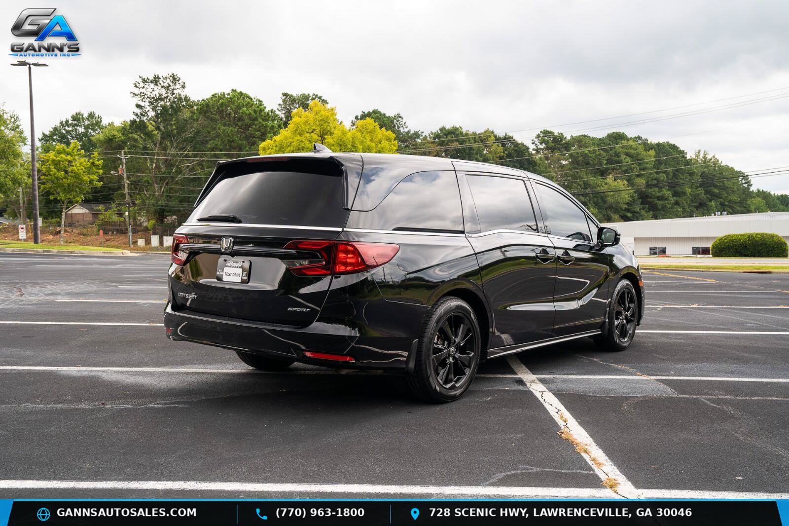 Used 2023 Honda Odyssey Sport image 11