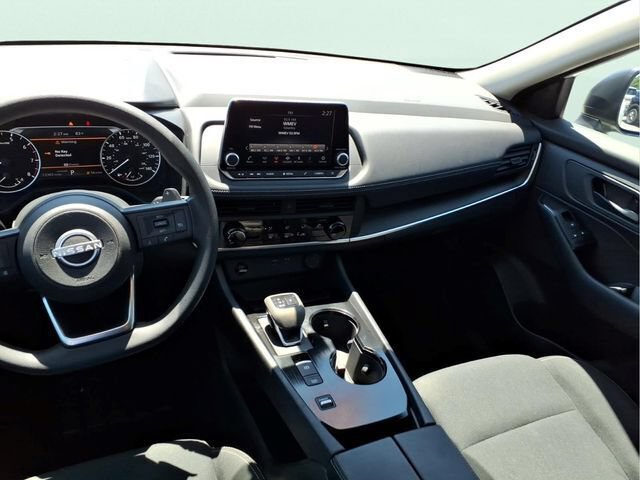 Used 2024 Nissan Rogue S FWD image 18