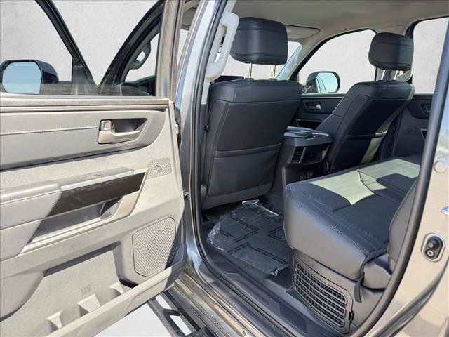 Used 2024 Toyota Tundra Limited w/ TRD Off-Road Package AWD/4WD image 19