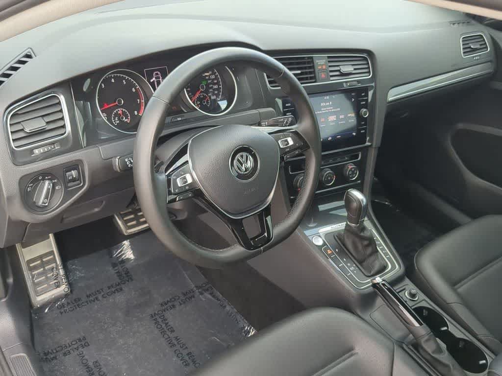 Used 2019 Volkswagen Golf Alltrack SE AWD/4WD image 2
