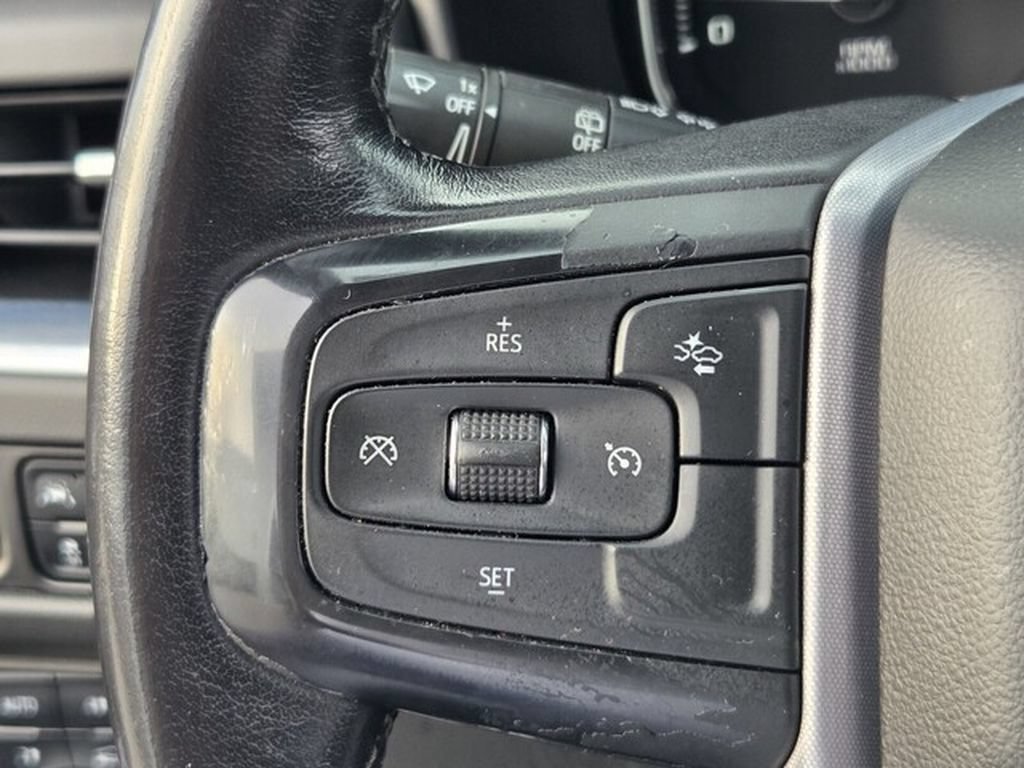 Used 2021 GMC Yukon SLT AWD/4WD image 32