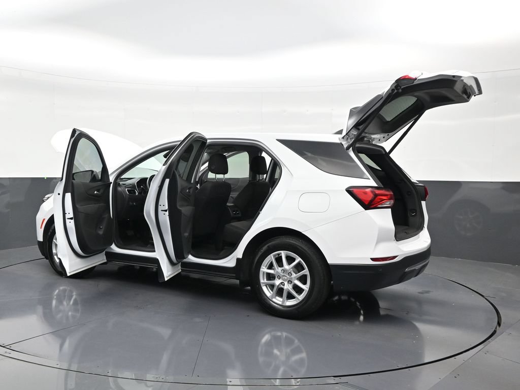 Used 2021 Chevrolet Equinox LT FWD image 31