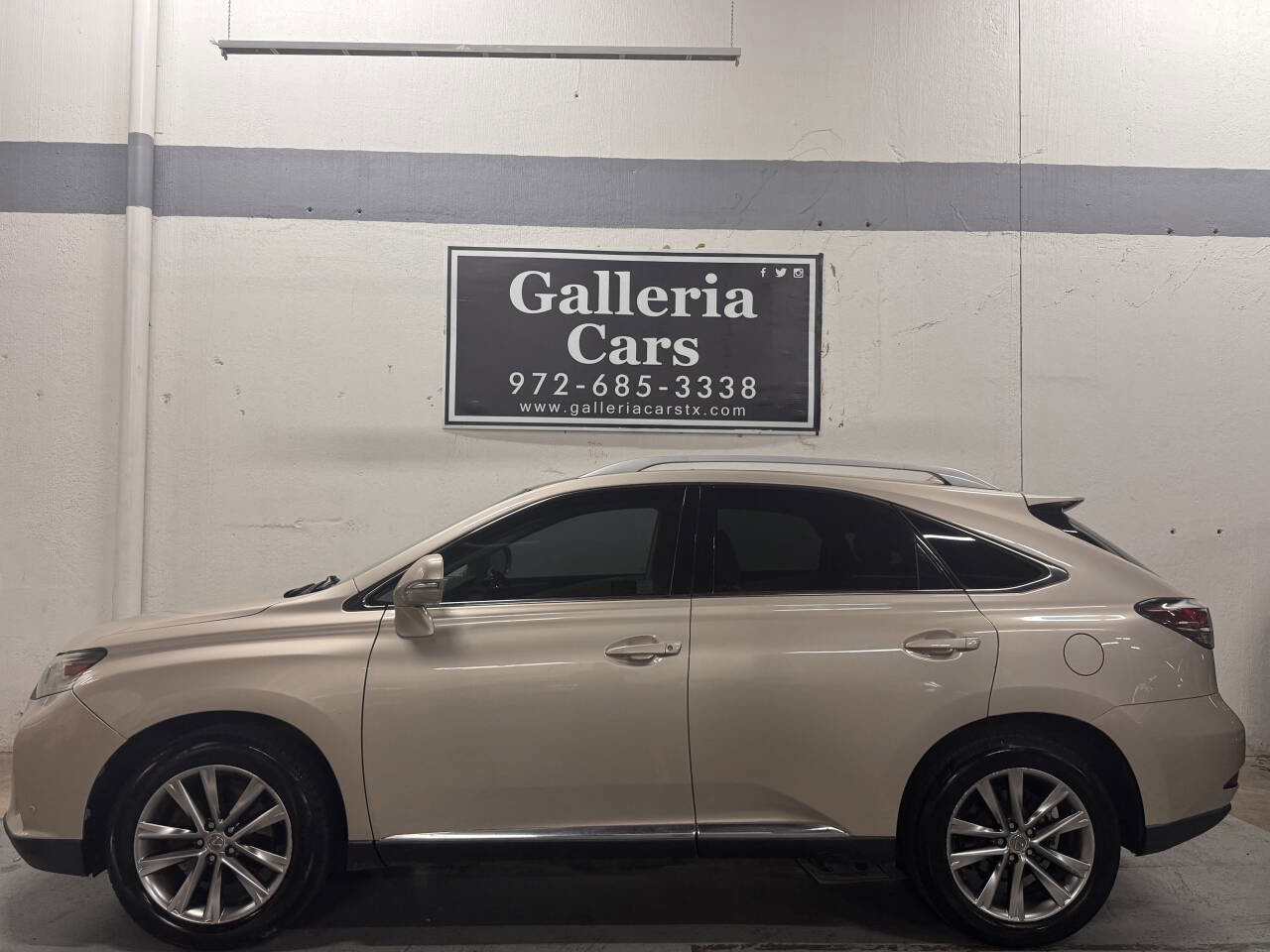 Used 2013 Lexus RX 350 Base 4dr SUV image 1