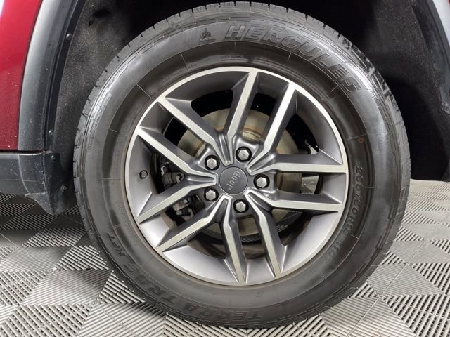 Used 2020 Jeep Grand Cherokee Limited AWD/4WD image 14