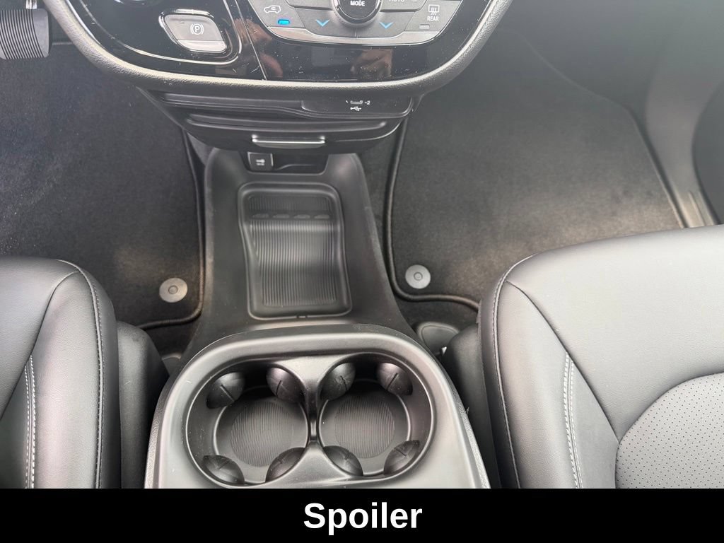 New 2027 Chrysler Pacifica Select w/ Family Tech Group FWD image 18