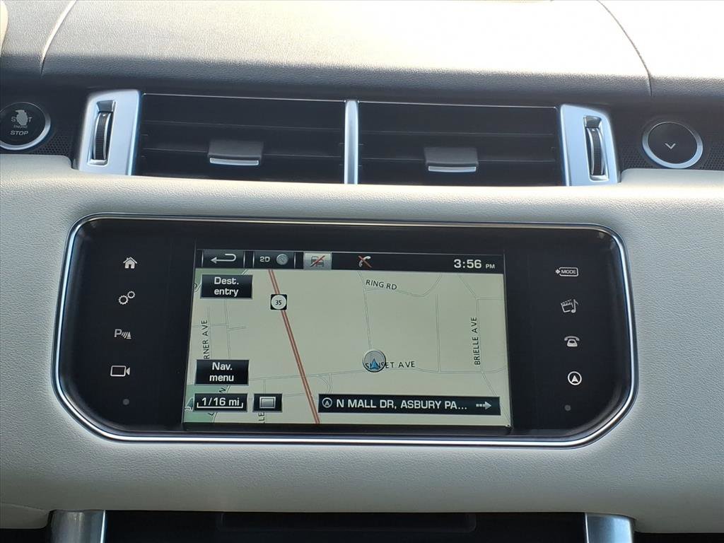 Used 2016 Land Rover Range Rover Sport HSE image 14