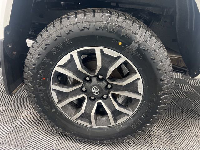 Used 2023 Toyota Tacoma TRD Sport image 8