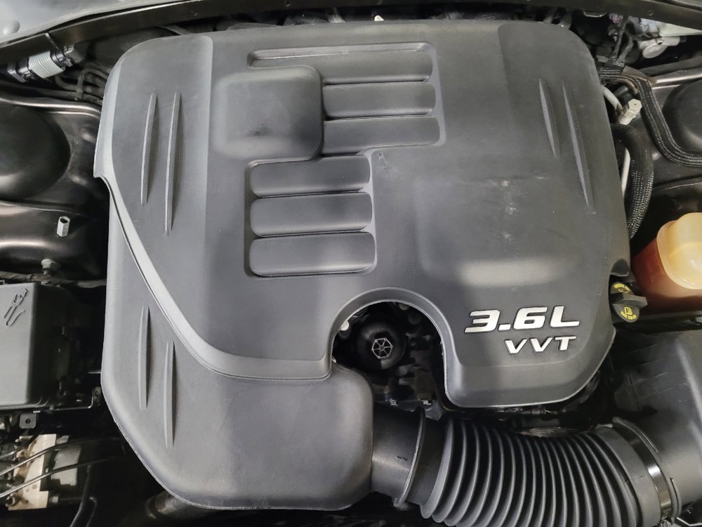 Used 2022 Dodge Charger SXT w/ Leather Interior Group image 30