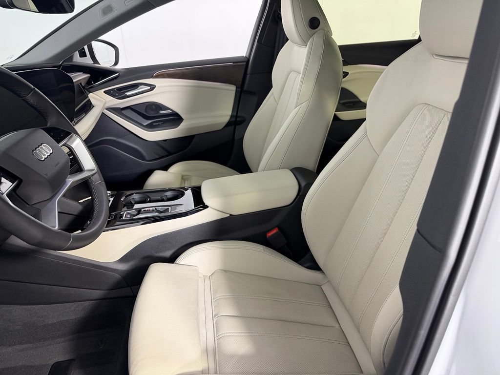 Used 2025 Audi A6 e-tron Prestige w/ Beige Warm Weather Package AWD/4WD image 24
