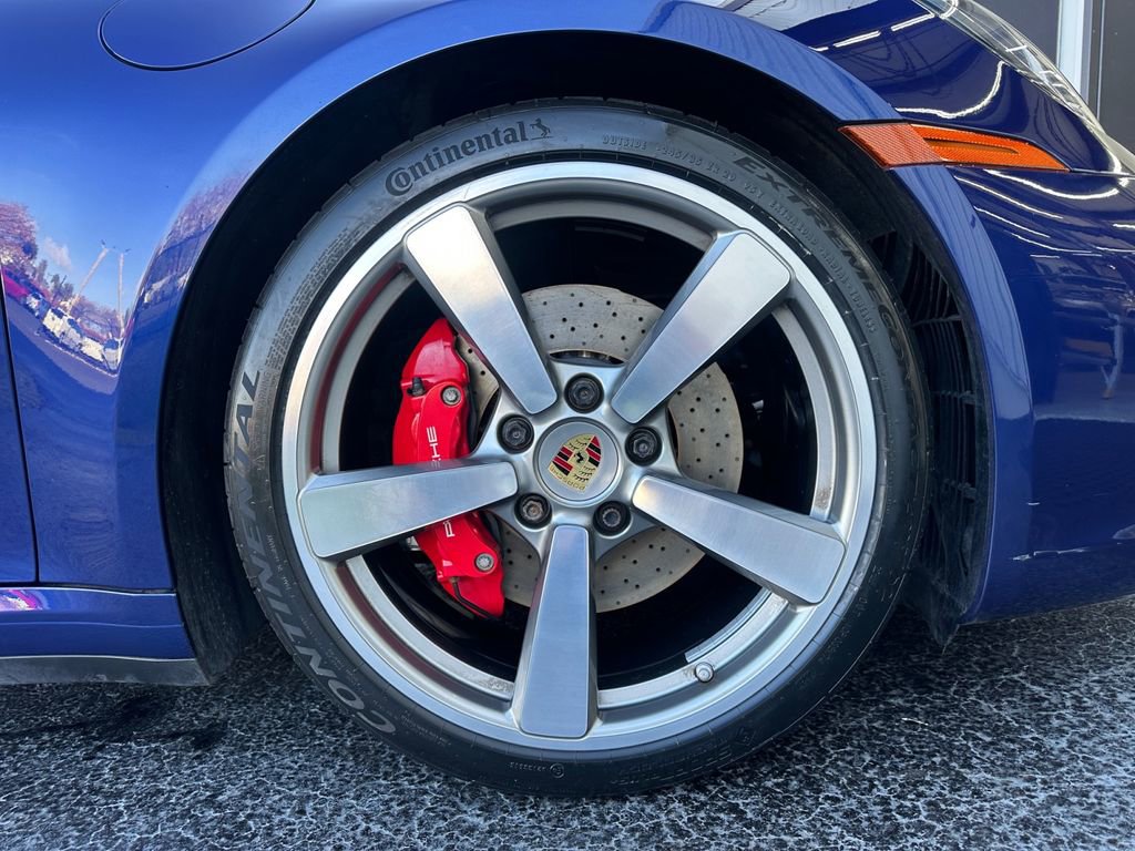 Used 2020 Porsche 911 Carrera 4S image 48
