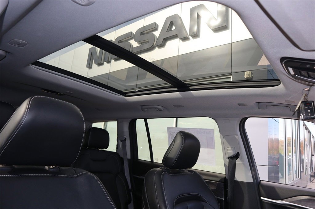 Used 2022 Jeep Grand Cherokee L Limited image 37