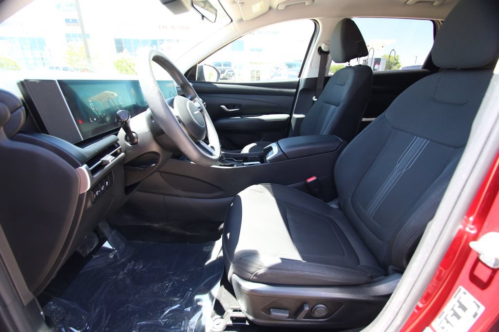 Used 2025 Hyundai Tucson SEL AWD/4WD image 6