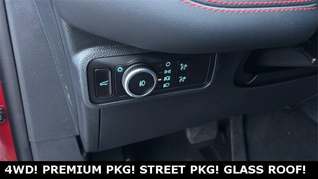 New 2026 Ford Explorer ST-Line w/ ST-Line Street Pack image 9