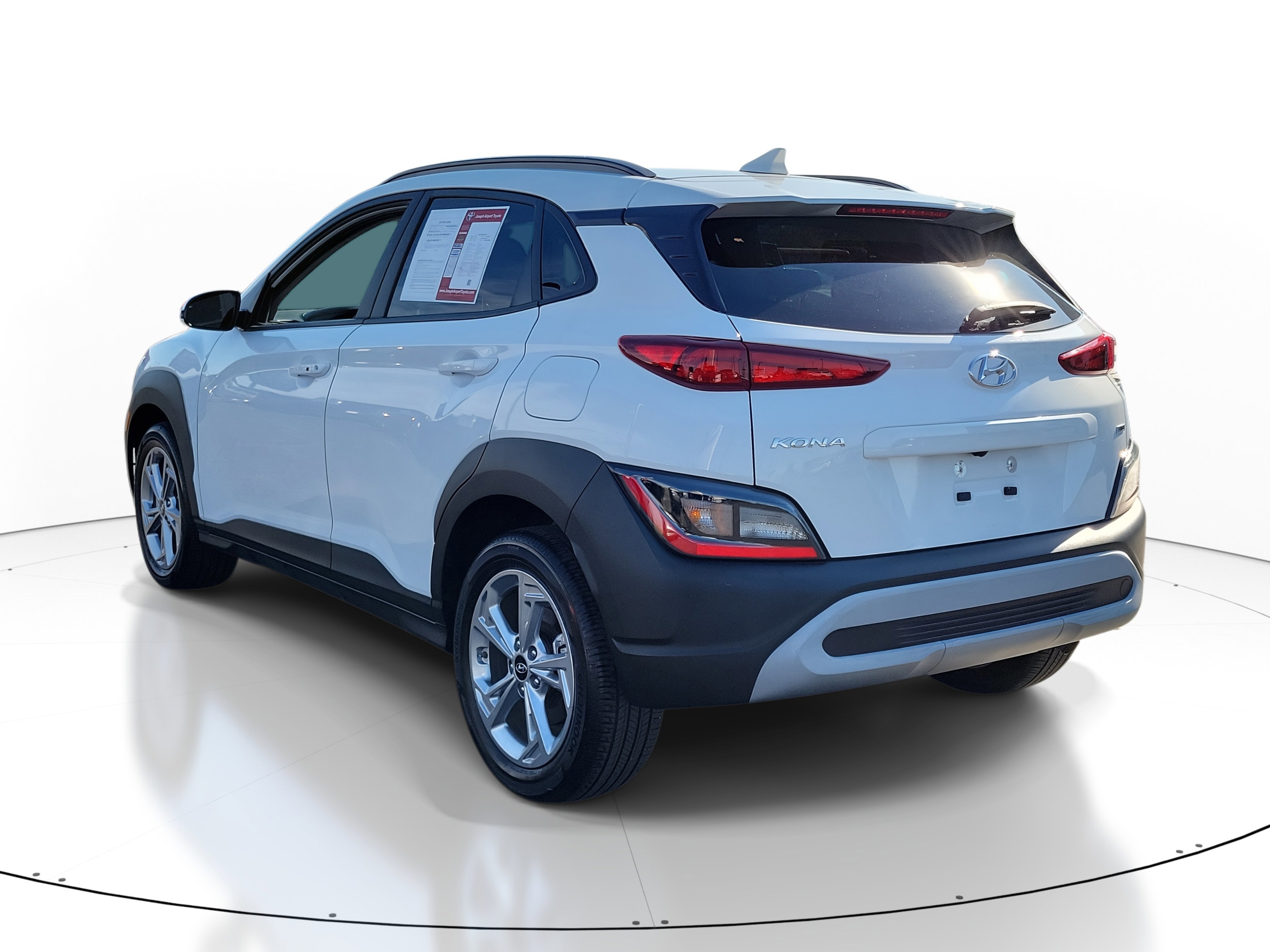 Used 2023 Hyundai Kona SEL w/ Cargo Package image 3