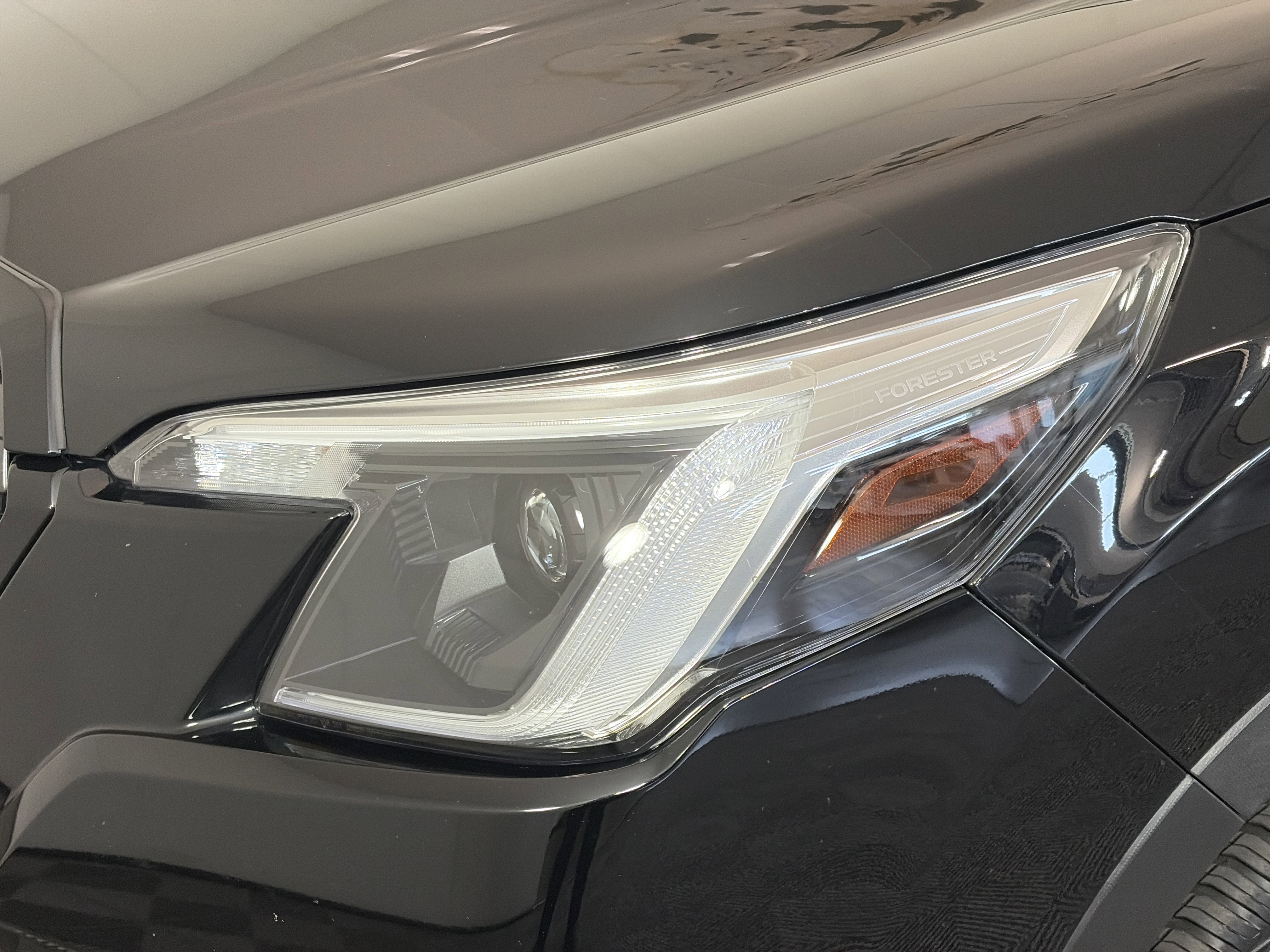 Used 2023 Subaru Forester Limited image 9
