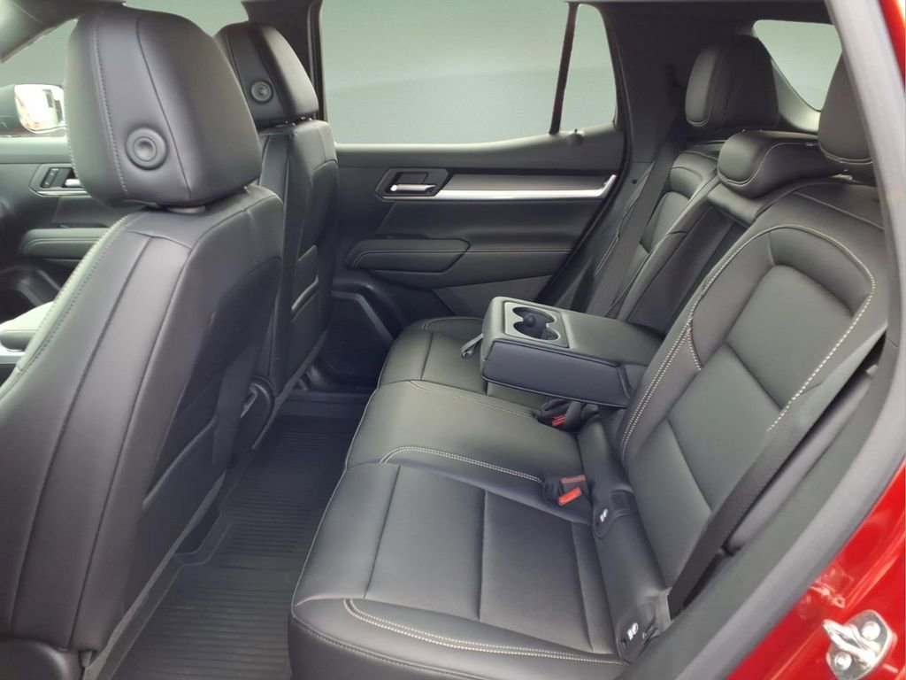 New 2026 GMC Terrain Elevation w/ Elevation Premium Package AWD/4WD image 5