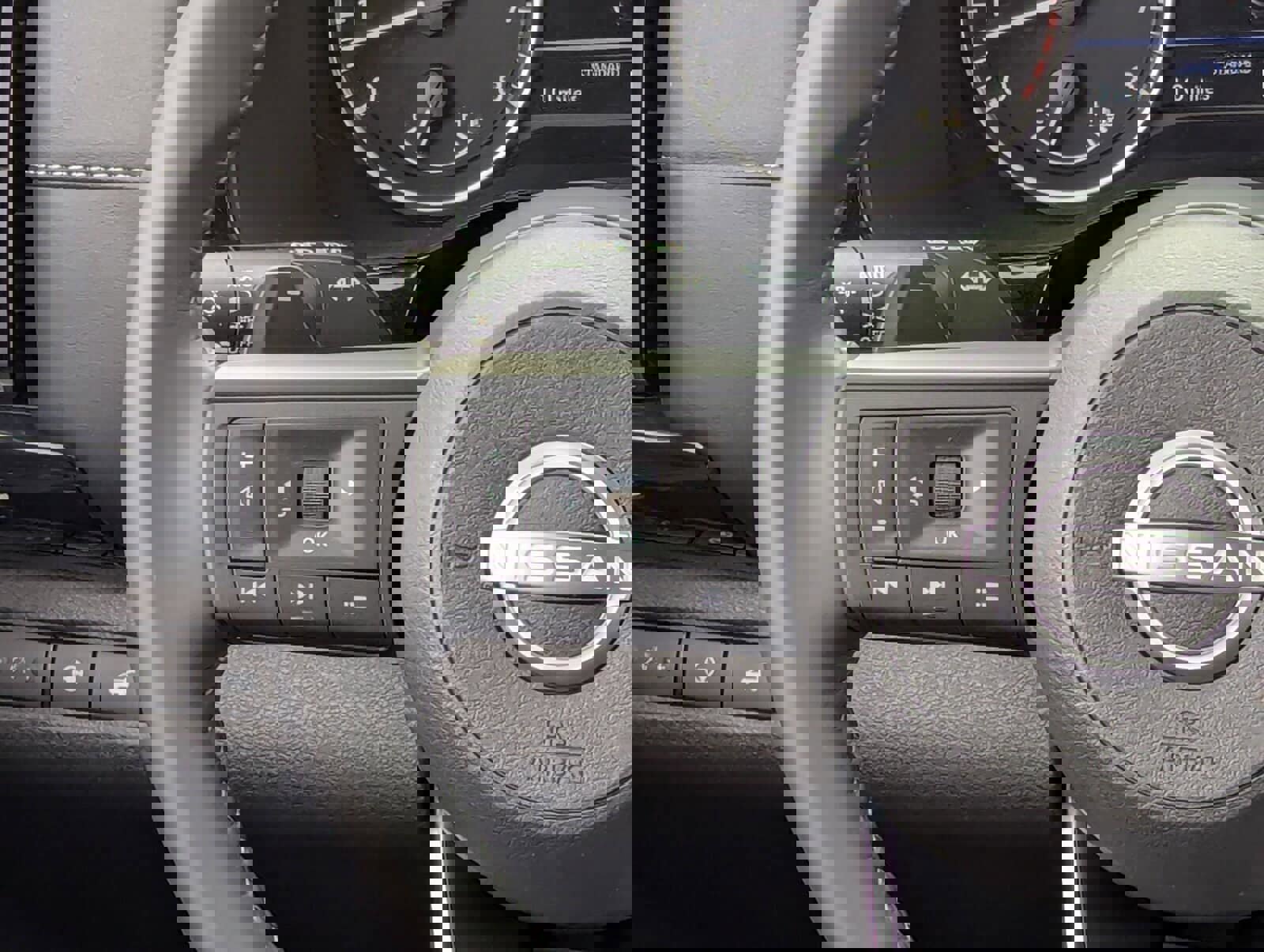 New 2025 Nissan Pathfinder SV w/ Cargo Package image 26