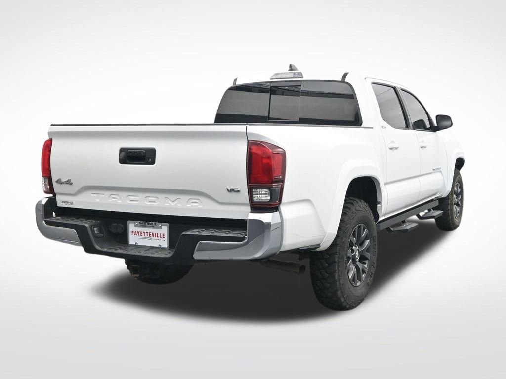 Used 2022 Toyota Tacoma SR5 AWD/4WD image 6