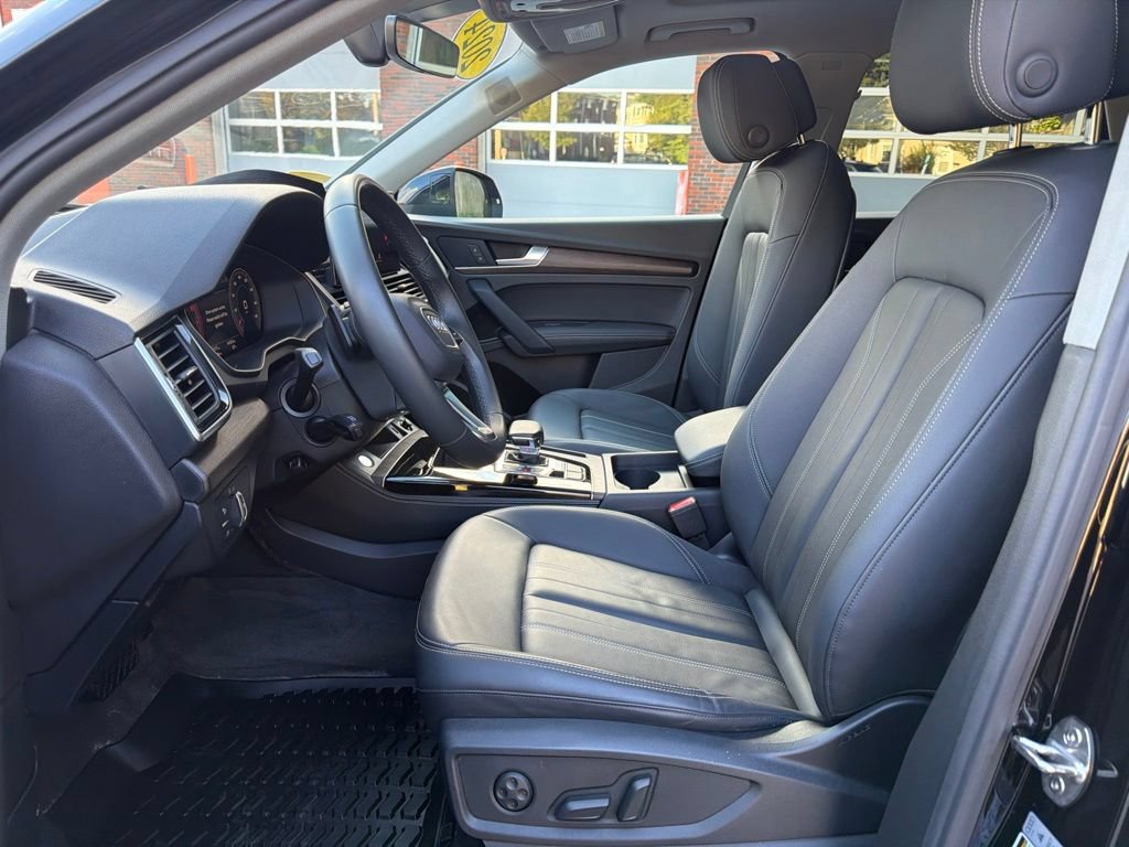 Used 2024 Audi Q5 2.0T Premium Plus AWD/4WD image 17