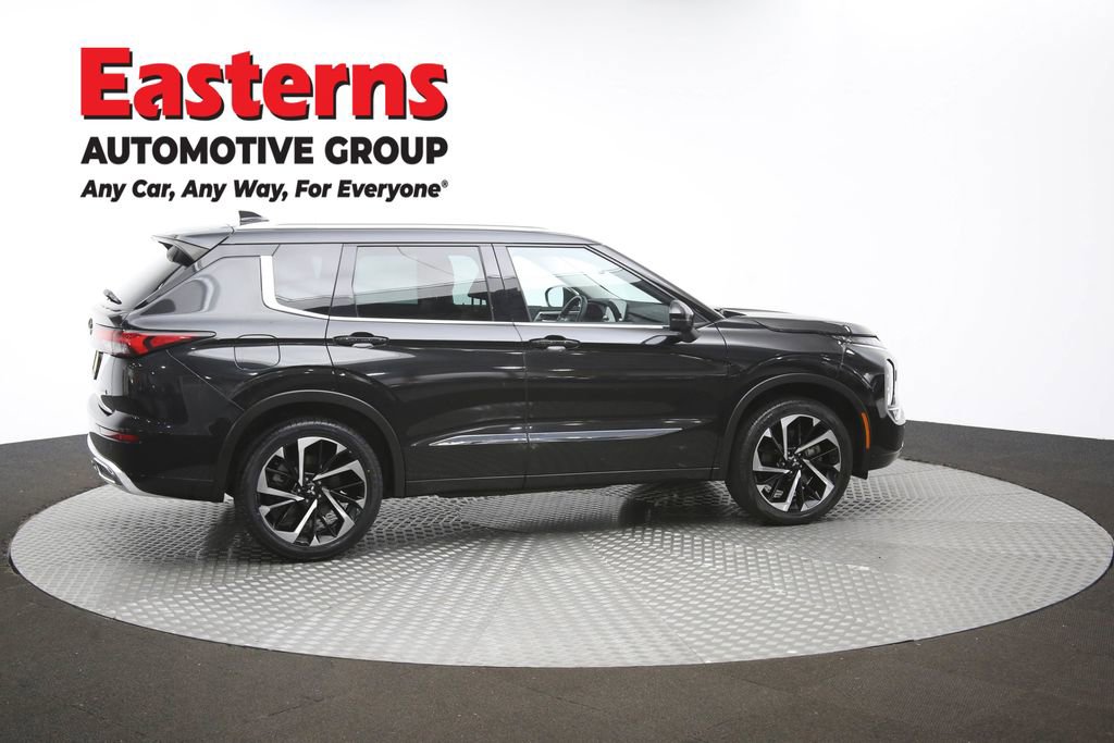 Used 2022 Mitsubishi Outlander SEL AWD/4WD image 46
